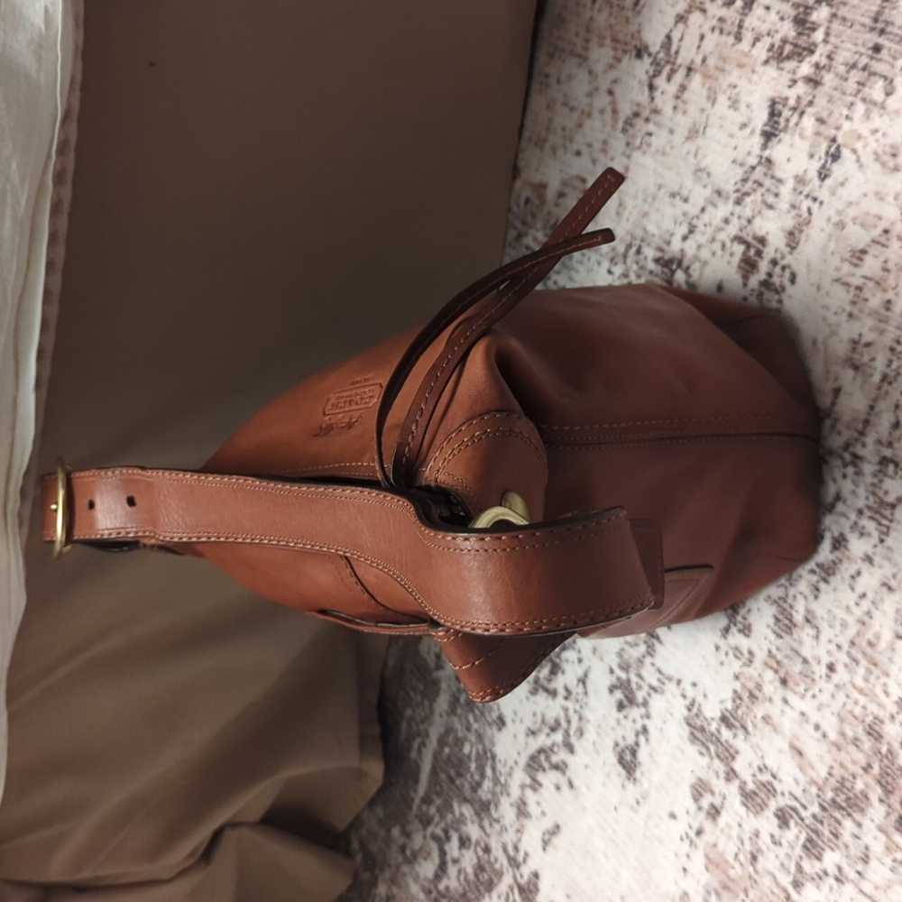 EUC Rare Coach Vintage Leather Shoulder & Crossbody Slim Hobo Duffel Bag 12376 - Picture 5 of 16